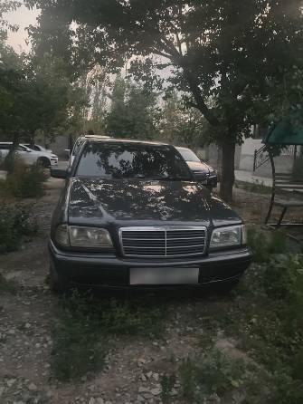 Mercedes-Benz C-Класс I (W202) Рестайлинг 280 2.8 AT