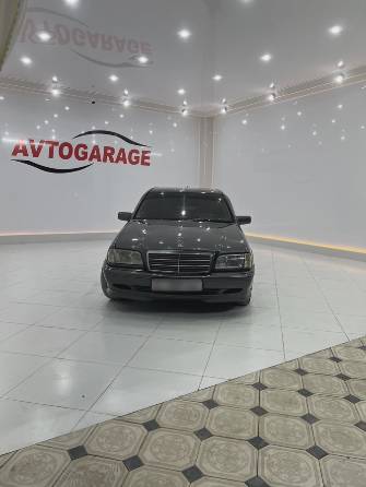 Mercedes-Benz C-Класс I (W202) Рестайлинг 280 2.8 AT