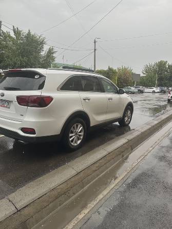 Kia Sorento IV 2.5 AT 4WD
