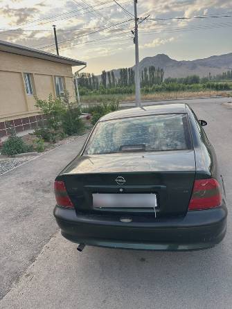 Opel Vectra B 1.6 MT