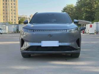 Dongfeng eπ 008 82.28 kWh 1.5hyb AT 4WD