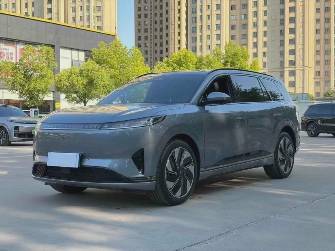 Dongfeng eπ 008 82.28 kWh 1.5hyb AT 4WD