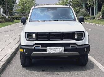 BAIC BJ40 I Рестайлинг 2.0 AT 4WD