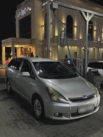 Toyota Wish I 1.8 AT