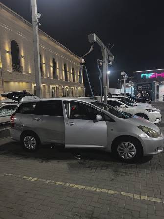 Toyota Wish I 1.8 AT