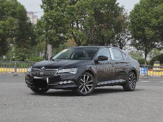 Skoda Superb III 1.4 AT
