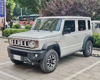 Suzuki Jimny IV 1.5 AT 4WD