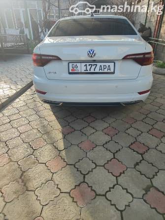 Volkswagen Jetta VII 8-speed 1.4 AT