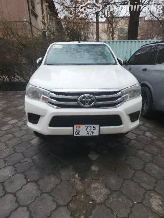 Toyota Hilux VIII Рестайлинг 2.7 AT 4WD
