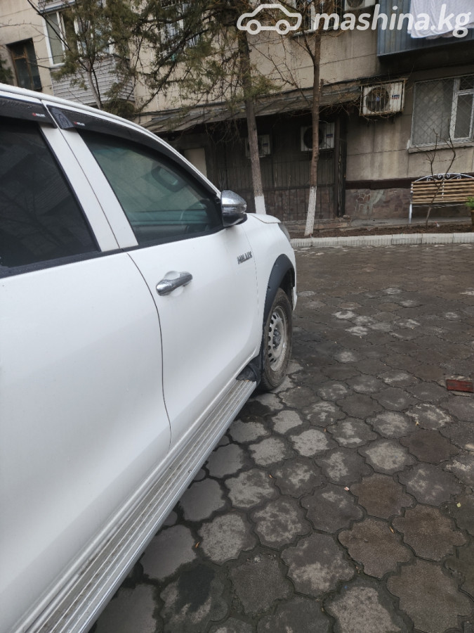 Открыть фото Toyota Hilux VIII Рестайлинг 2.7 AT 4WD