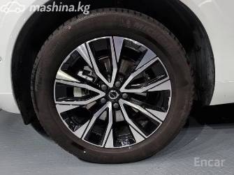Volvo XC60 II Рестайлинг 2.0 AT 4WD