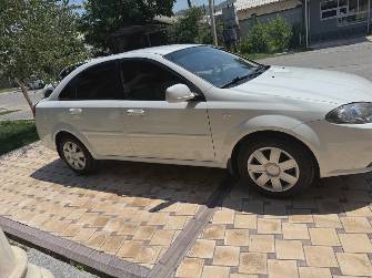 Daewoo Gentra II 1.5 MT