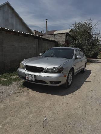Nissan Cefiro III (A33) 2.0 AT
