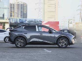 Lynk & Co Z20 Electro AT