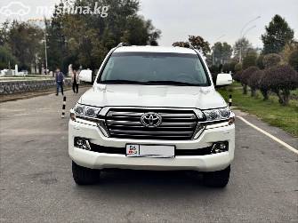 Toyota Land Cruiser 200 Series Рестайлинг 2 4.6 AT 4WD