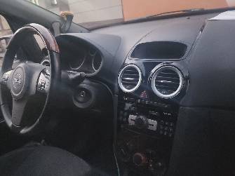Opel Corsa D 1.4 AT