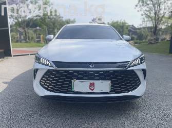 BYD Qin III DM-i 1.5hyb CVT