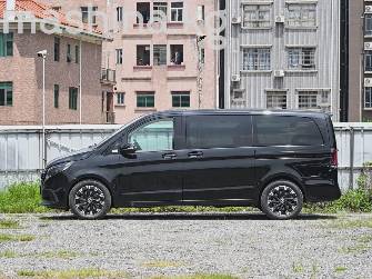 Mercedes-Benz V-Класс III (W447) Рестайлинг 250 длинный 2.0 AT