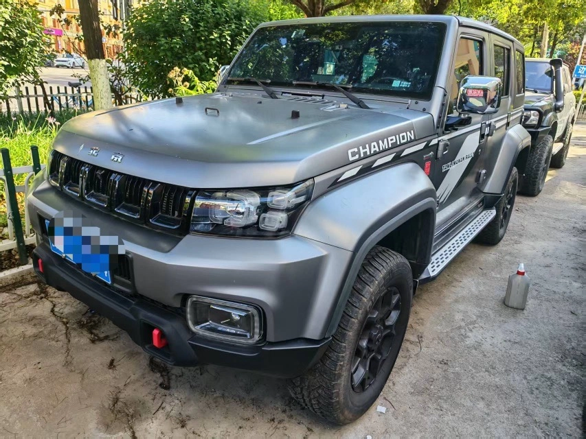 Открыть фото BAIC BJ40 I Рестайлинг 2.0 AT