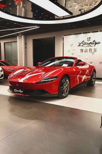 Ferrari Roma Spider 3.9 AMT