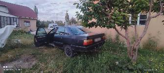 Audi 100 III (C3) Рестайлинг 1.8 MT
