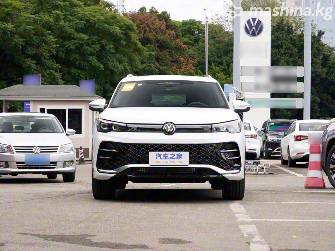 Volkswagen Tiguan III (China Market) 2.0 AMT