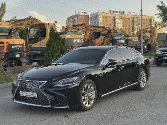 Lexus LS V 500 3.4 AT 4WD