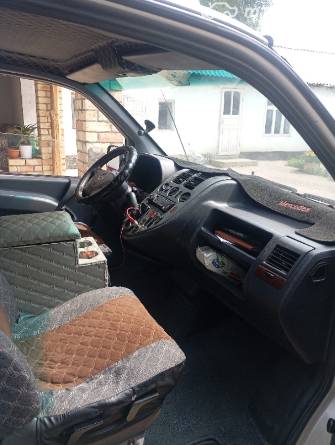 Mercedes-Benz Vito I (W638) 112 CDI 2.2d MT