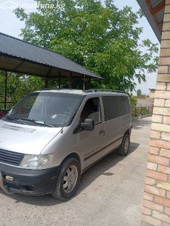 Mercedes-Benz Vito I (W638) 112 CDI 2.2d MT