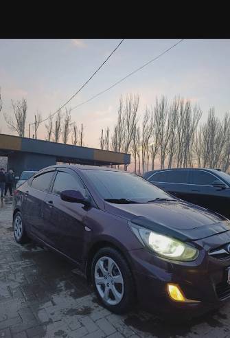 Hyundai Solaris I 1.6 MT