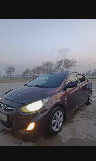 Hyundai Solaris I 1.6 MT