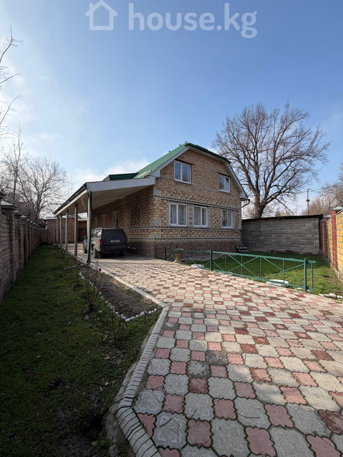 Открыть фото Дом, 6 и более комнат, 200 м2