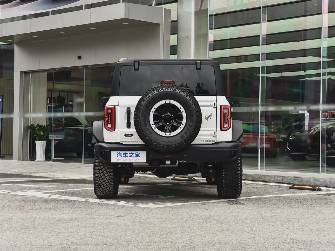 Ford Bronco VI 2.3 AT 4WD