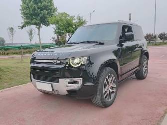 Land Rover Defender II 90 2.0 AT 4WD