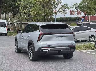 Geely Boyue Cool 1.5 AMT