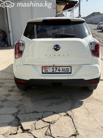 SsangYong Tivoli I Рестайлинг 1.5 AT