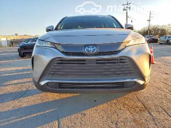 Toyota Venza II 2.5hyb CVT 4WD