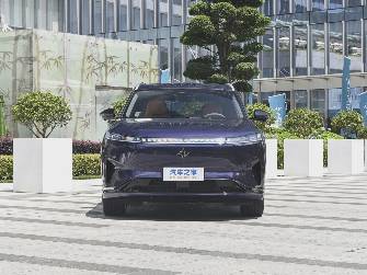 Dongfeng eπ 008 82.28 kWh 1.5hyb AT 4WD