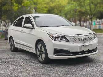 Dongfeng Aeolus E70 43.2 kWh Electro AT
