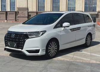 Honda Elysion (China Market) II Рестайлинг 2.0hyb CVT