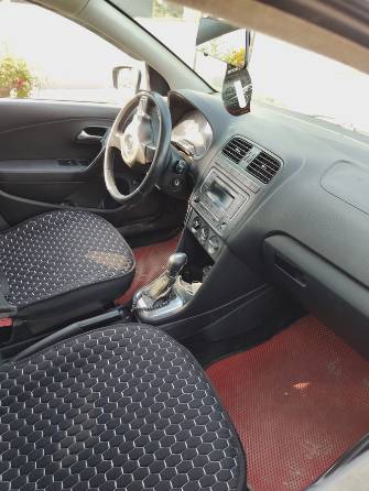 Volkswagen Polo V 1.6 AT