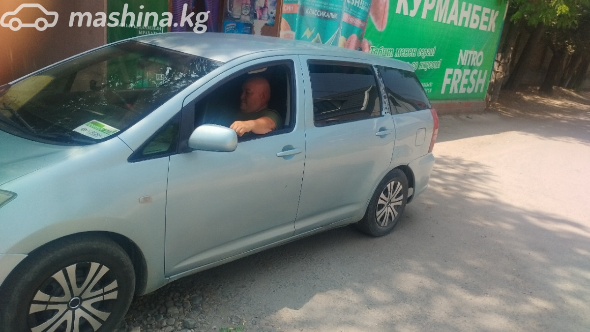 Открыть фото Toyota Wish I 2.0 CVT