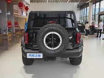 Ford Bronco VI 2.3 AT 4WD