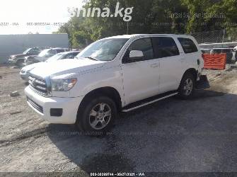 Toyota Sequoia II 4.7 AT 4WD
