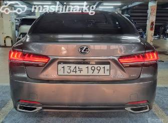 Lexus LS V 500 3.4 AT 4WD