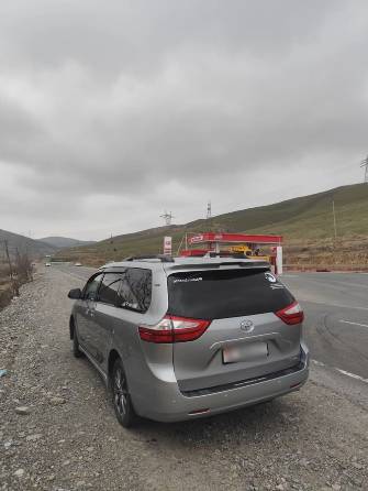 Toyota Sienna III Рестайлинг 2 3.5 AT