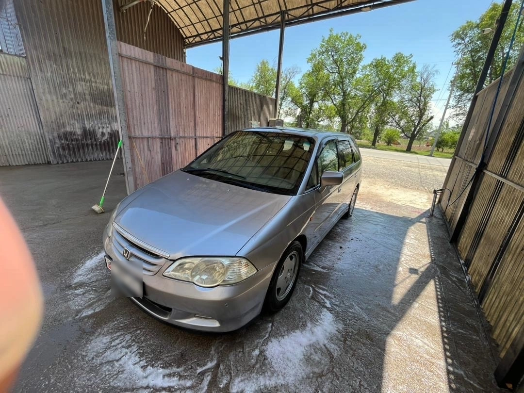Открыть фото Honda Odyssey II 2.3 AT