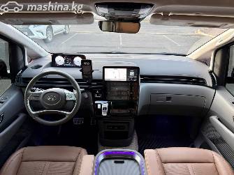 Hyundai Staria 3.5 AT