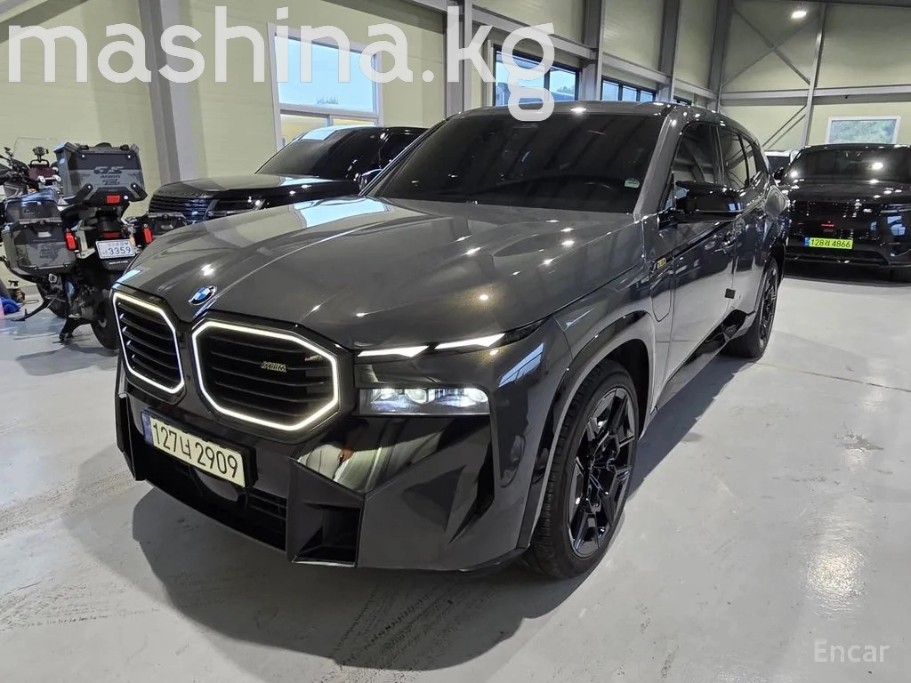 Открыть фото BMW XM 4.4hyb AT 4WD