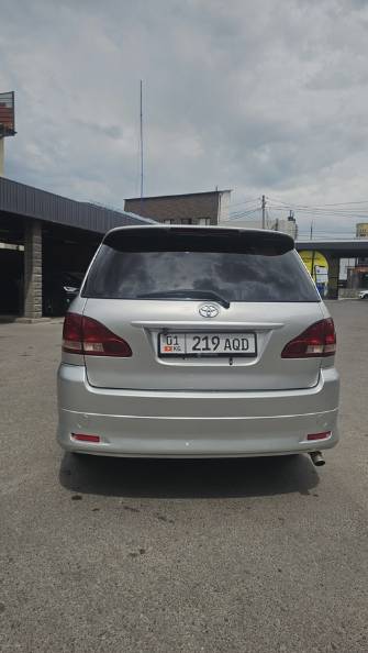 Toyota Ipsum II (M20) Рестайлинг 2.4 AT